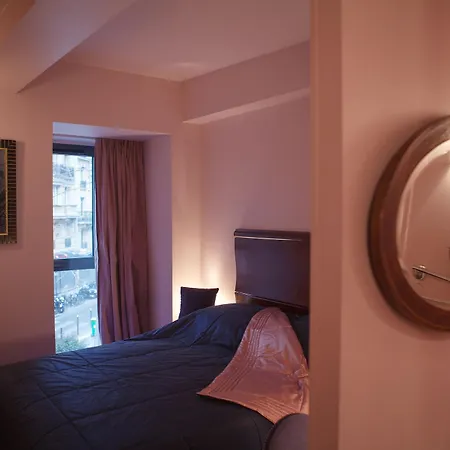 Edgar & Achille Hotel
