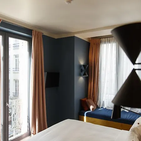 Hotel Edgar & Achille 3*