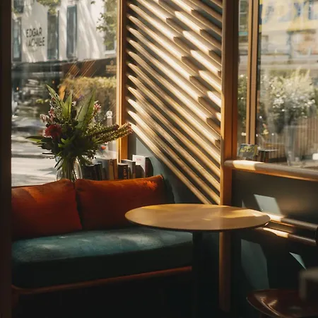 Edgar & Achille Paris