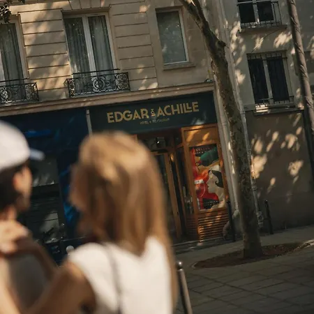 Edgar & Achille Hotel París