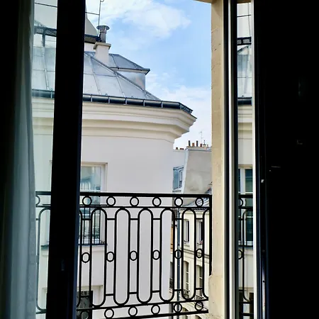 Hotel Edgar & Achille 3*