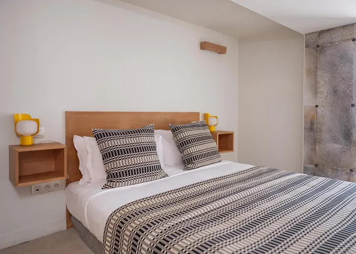 Edgar & Achille Párizs