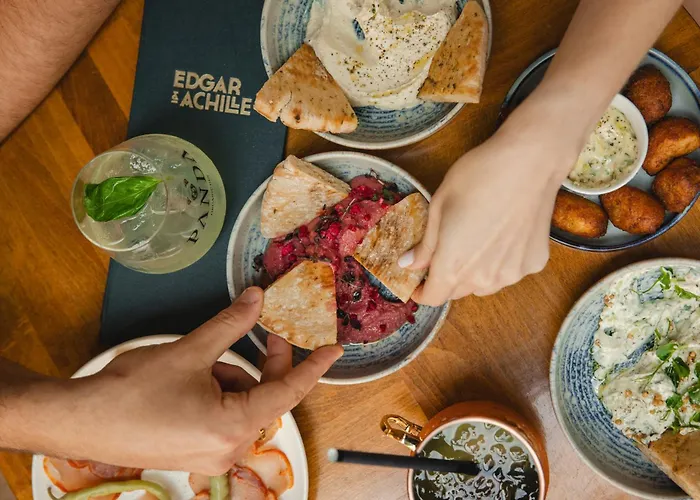 Edgar & Achille Szálloda Párizs