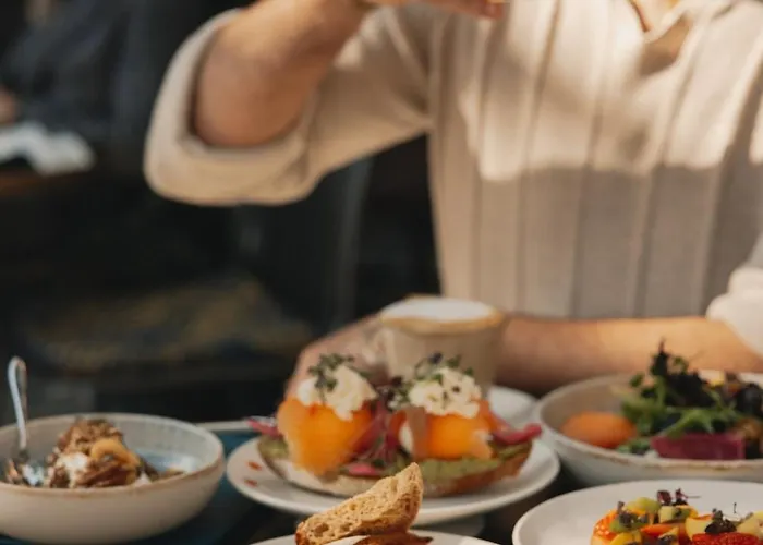 Edgar & Achille Párizs