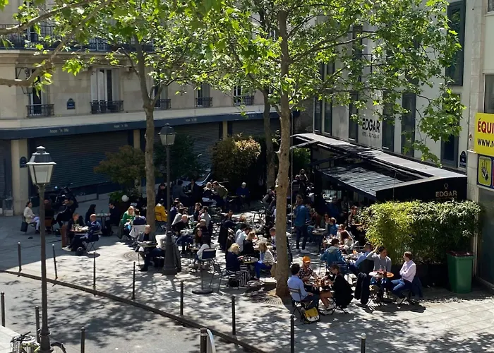 מלון Edgar & Achille 3*