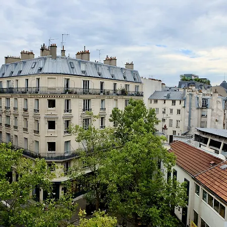 Edgar & Achille 3* Paris