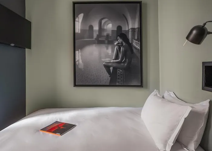 Edgar & Achille Hotel