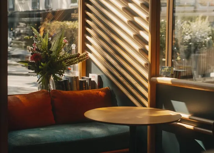 Edgar & Achille Paris