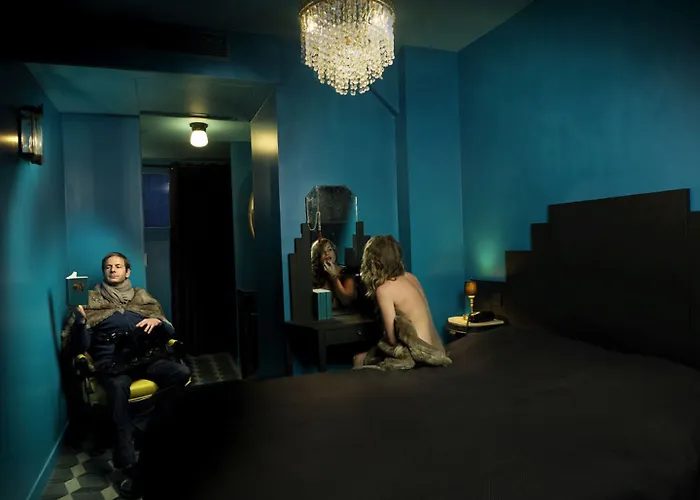 Edgar & Achille Hotel 3*