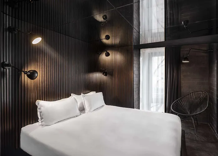 Edgar & Achille 3* Paris