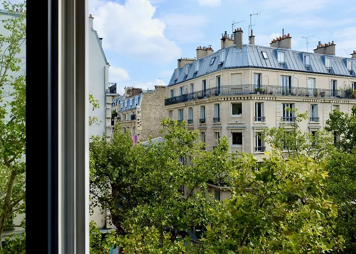 Hotel Edgar & Achille 3*