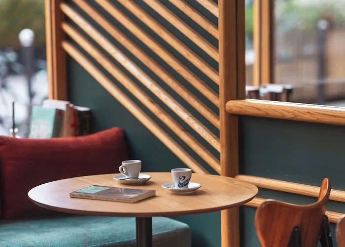 Edgar & Achille Hotel